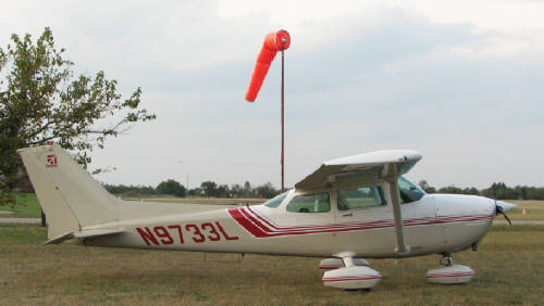 Chief competitor to the early Cherokees:  the Cessna 172/Skyhawk.